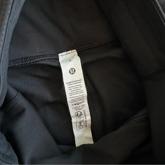 [SOLD] Lululemon Black Ribbed Leggings - Picture 7 of 8